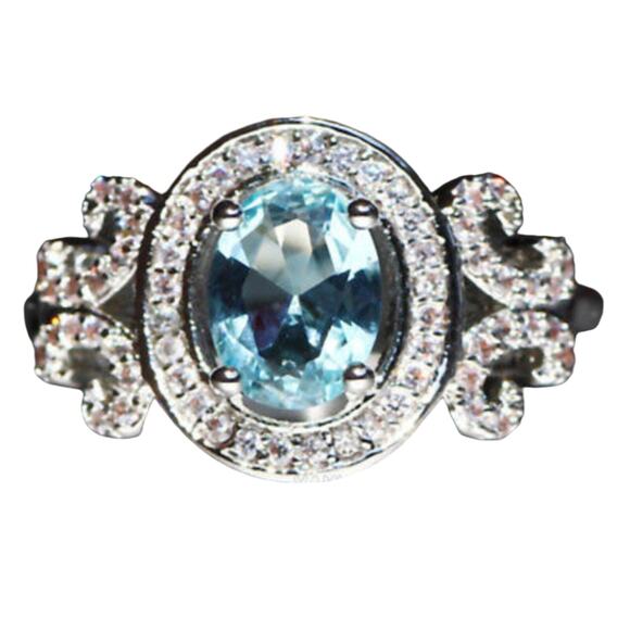 Cocktail Ring Sterling Silver 925 Sz 8 Simulated Topaz Diamonds Light Blue Luxe - Picture 2 of 10